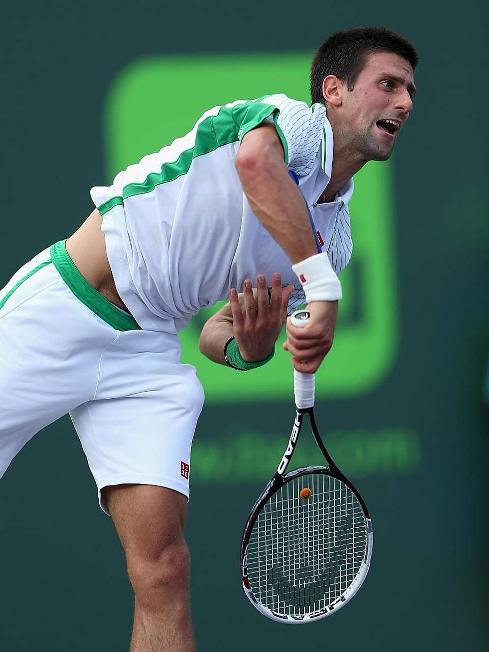 九游体育官网德约科维奇爆冷击败DWG，赛况扑朔迷离引爆全场！的简单介绍